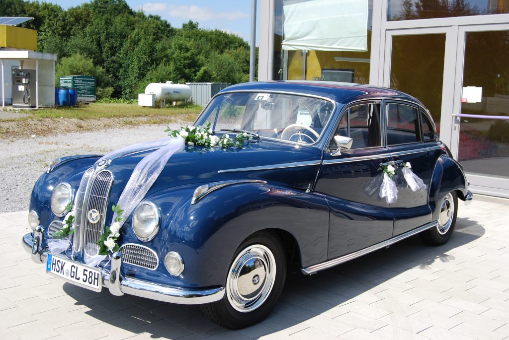 BMW 502 Seitenansicht